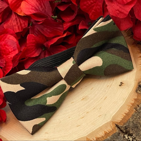 Boys Camouflage Bow Tie - Picture 13 of 13